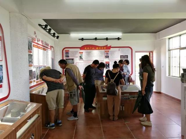 IMG_1885.JPG IMG_1885.JPG